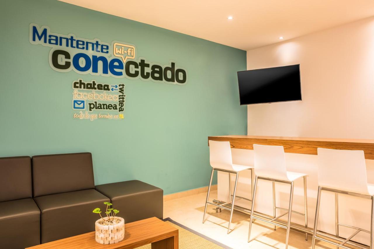 One Puebla Serdan Экстерьер фото